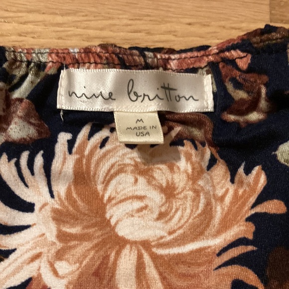 Floral off the shoulder dress - Picture 3 of 3